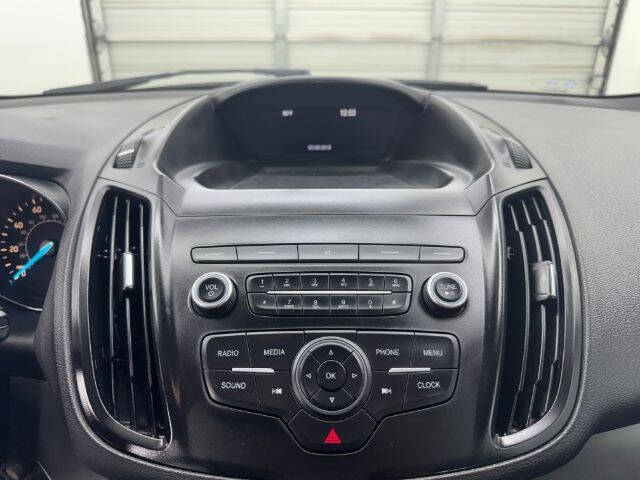 2019 Ford Escape S