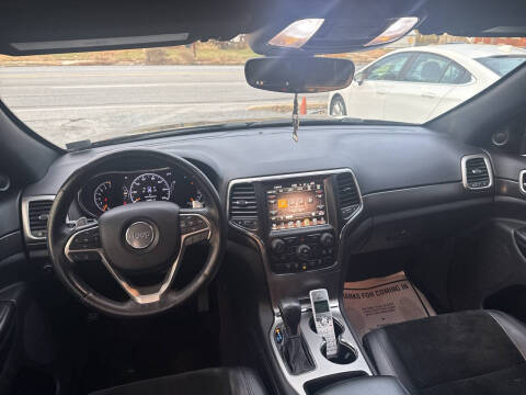 2017 Jeep Grand Cherokee Altitude