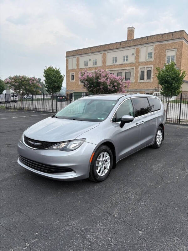 2017 Chrysler Pacifica Touring