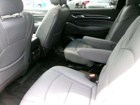 2024 Buick Enclave Essence