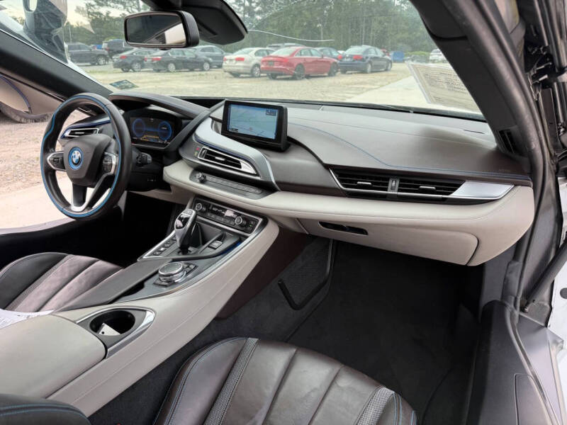 2016 BMW i8