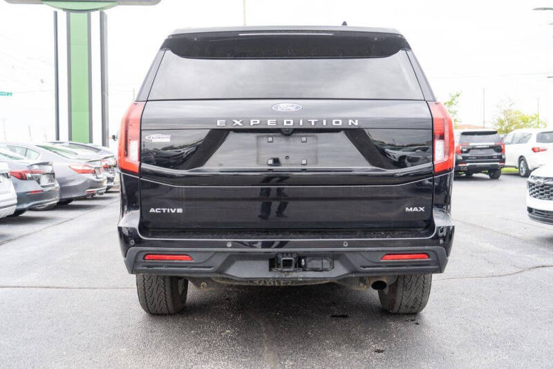 2025 Ford Expedition MAX Active