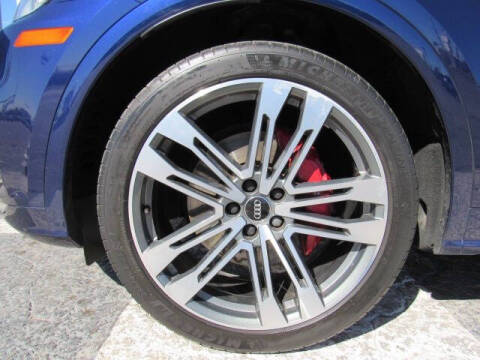 2019 Audi SQ5 3.0T quattro Premium Plus