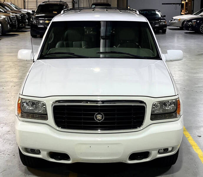 2000 Cadillac Escalade