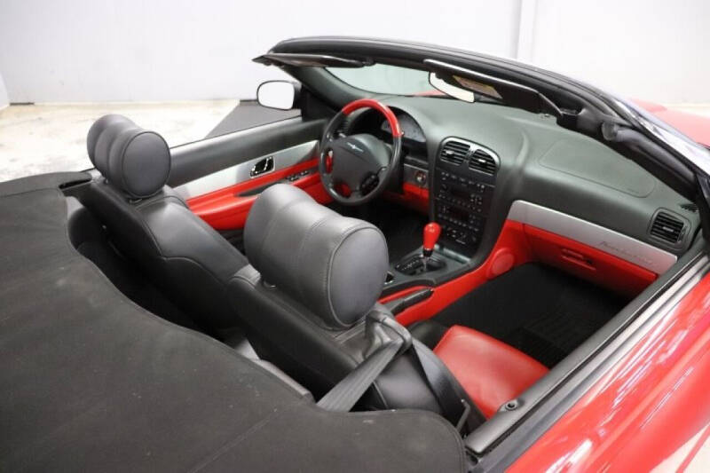 2002 Ford Thunderbird