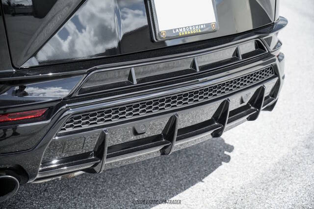 2024 Lamborghini Urus S