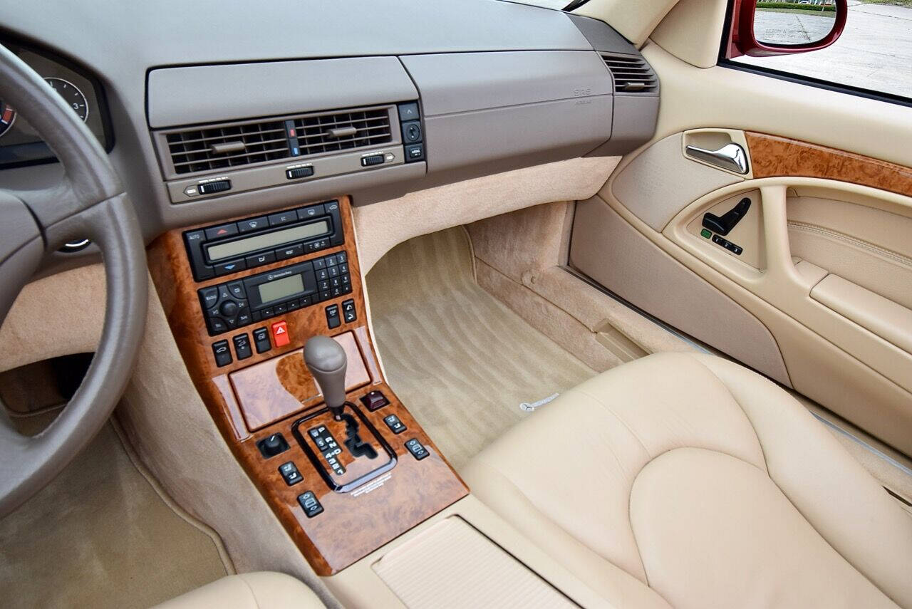 1999 Mercedes-Benz SL-Class 70