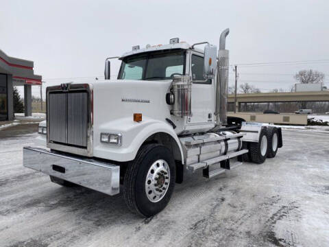 2020 Western Star 4900 SF