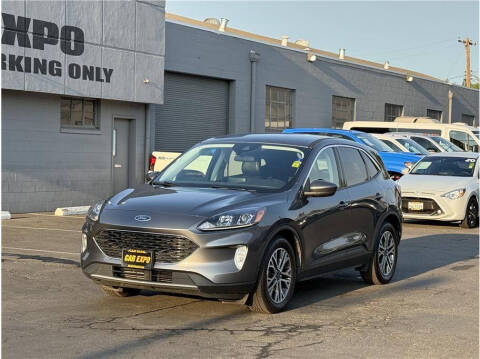 2022 Ford Escape SEL
