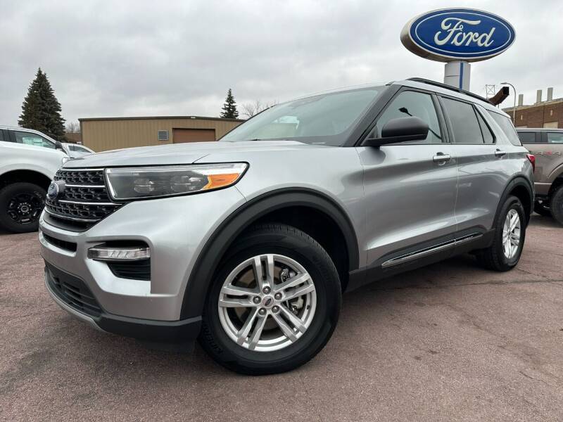 Used 2021 Ford Explorer XLT with VIN 1FMSK8DH8MGA20930 for sale in Windom, Minnesota