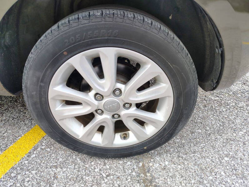2013 Kia Soul +