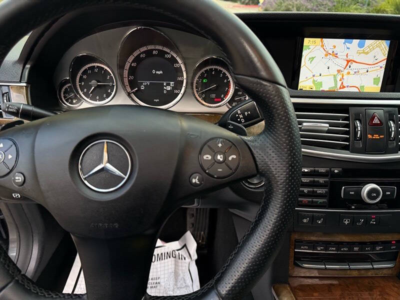 2011 Mercedes-Benz E-Class E 550 Luxury