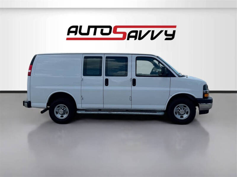 2024 Chevrolet Express 2500