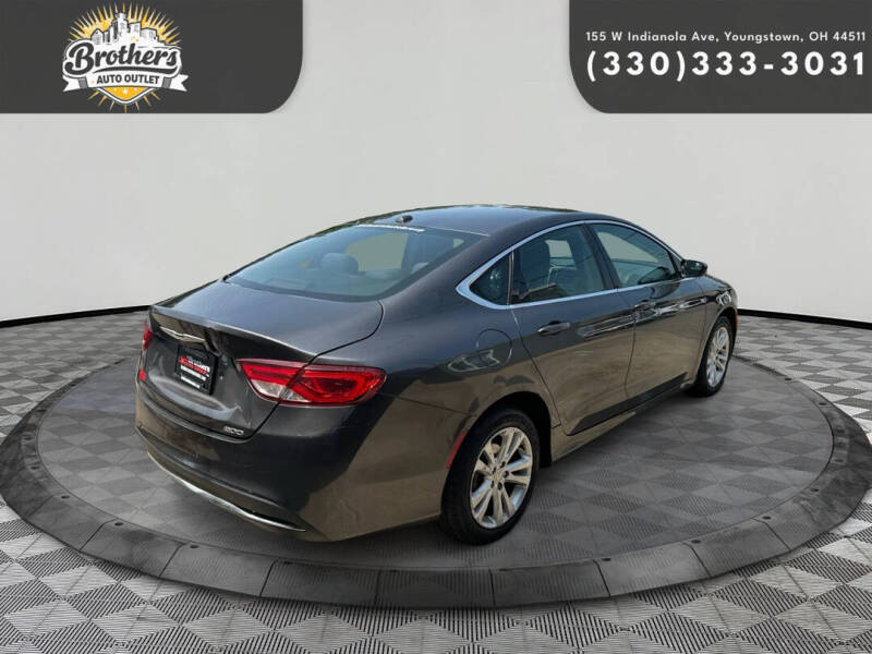 2015 Chrysler 200 Limited