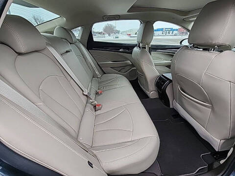 2019 Buick LaCrosse Premium