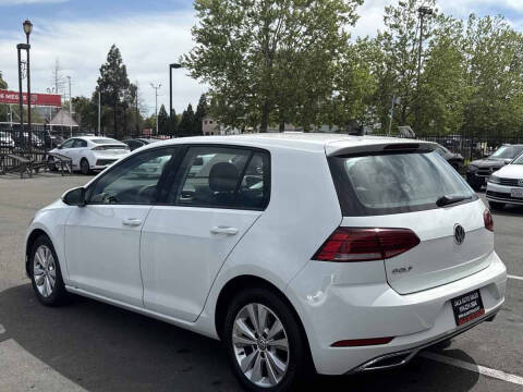 2020 Volkswagen Golf TSI