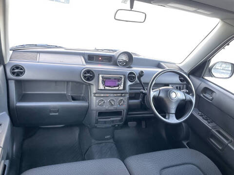 2000 Toyota BB