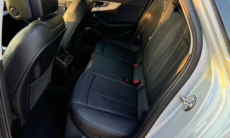 2017 Audi A4 2.0T quattro Premium