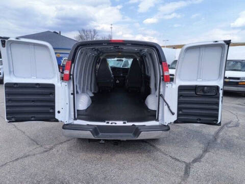 2026 Chevrolet Express 2500