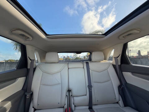 2017 Cadillac XT5 Luxury