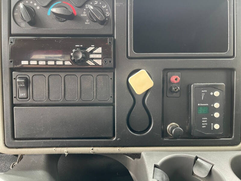 2013 International DuraStar 4300