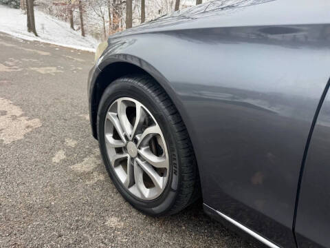 2015 Mercedes-Benz C-Class C 300