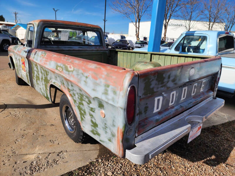 1969 Dodge D100 Pickup