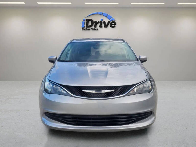 2017 Chrysler Pacifica Touring