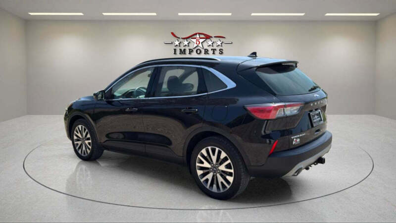 2020 Ford Escape Titanium