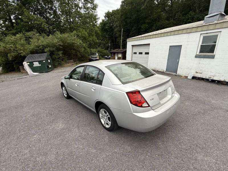2004 Saturn Ion 2
