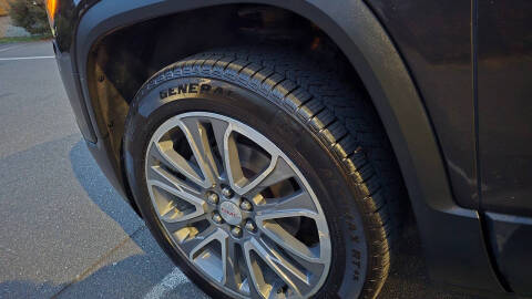 2017 GMC Acadia SLT-1