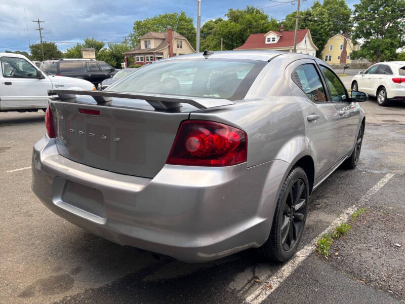 2014 Dodge Avenger SE
