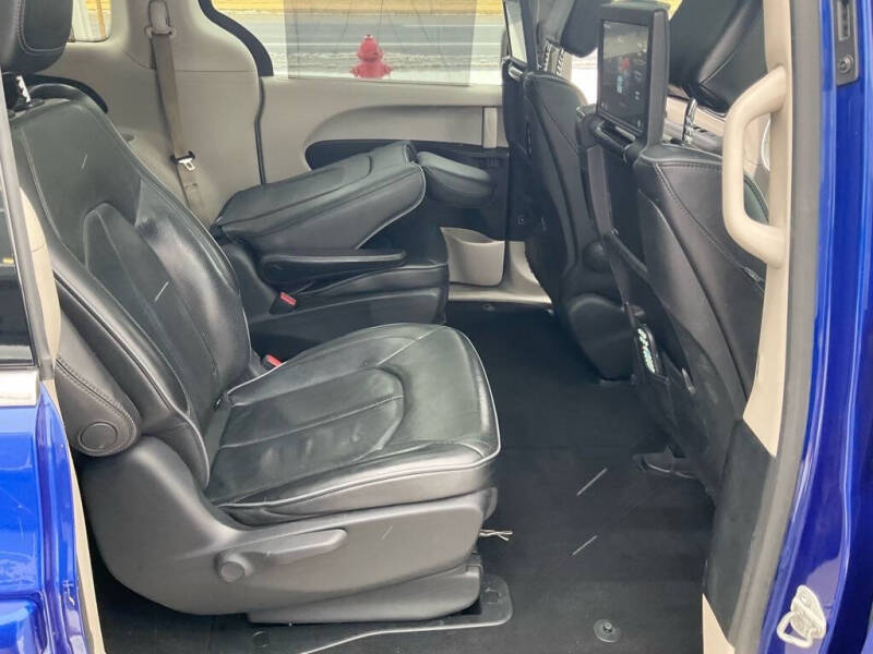 2019 Chrysler Pacifica Hybrid