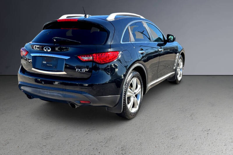 2009 Infiniti FX35