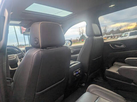 2022 GMC Yukon XL SLT