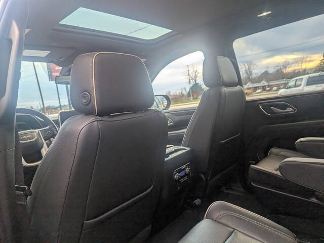 2022 GMC Yukon XL SLT