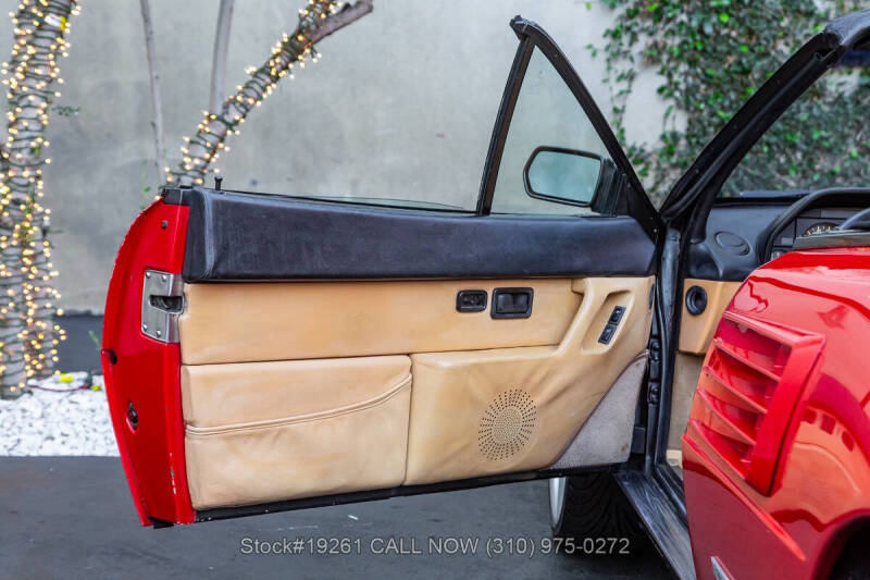 1989 Ferrari Mondial T