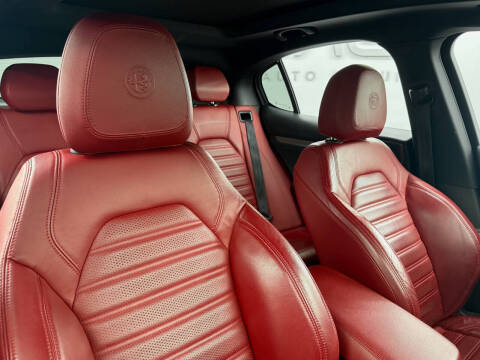 2022 Alfa Romeo Stelvio Veloce