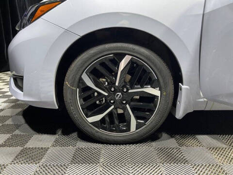 2025 Nissan Versa SR