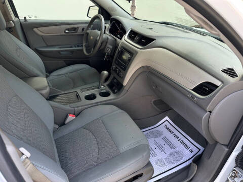 2017 Chevrolet Traverse LS