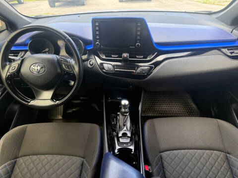 2020 Toyota C-HR XLE