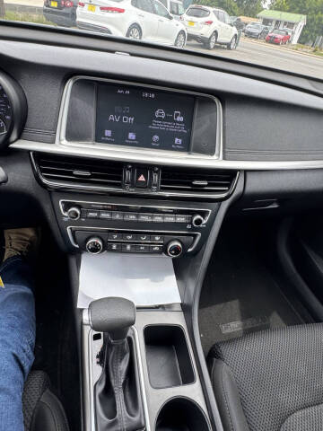 2019 Kia Optima LX