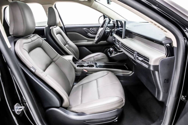 2023 Lincoln Corsair Standard