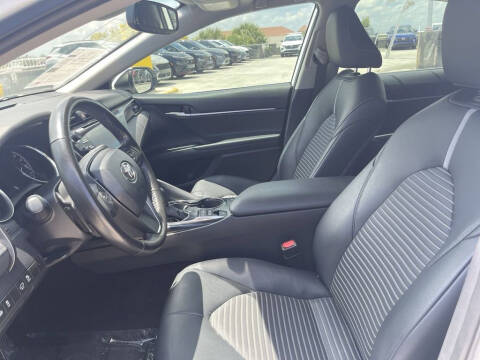 2019 Toyota Camry Hybrid