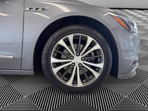 2018 Buick LaCrosse Avenir