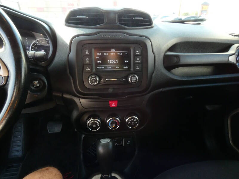 2017 Jeep Renegade Altitude