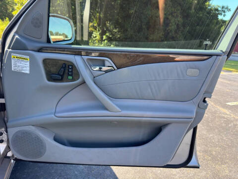 2002 Mercedes-Benz E-Class E 320