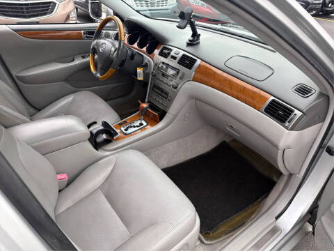2005 Lexus ES 330