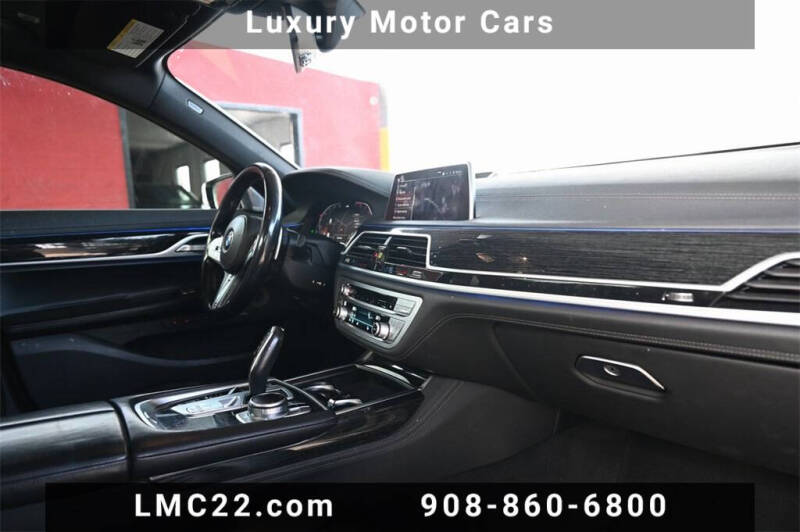 2021 BMW 7 Series 750i xDrive