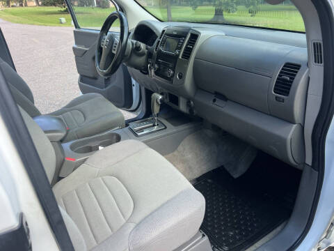 2017 Nissan Frontier SV